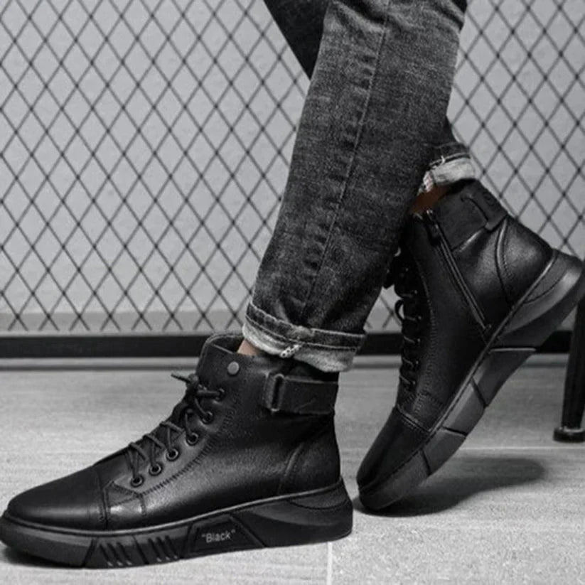 EB | Schwarze warme Stiefel
