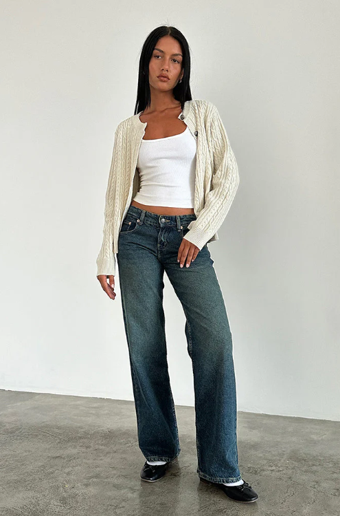 EB | Low Rise Jeans