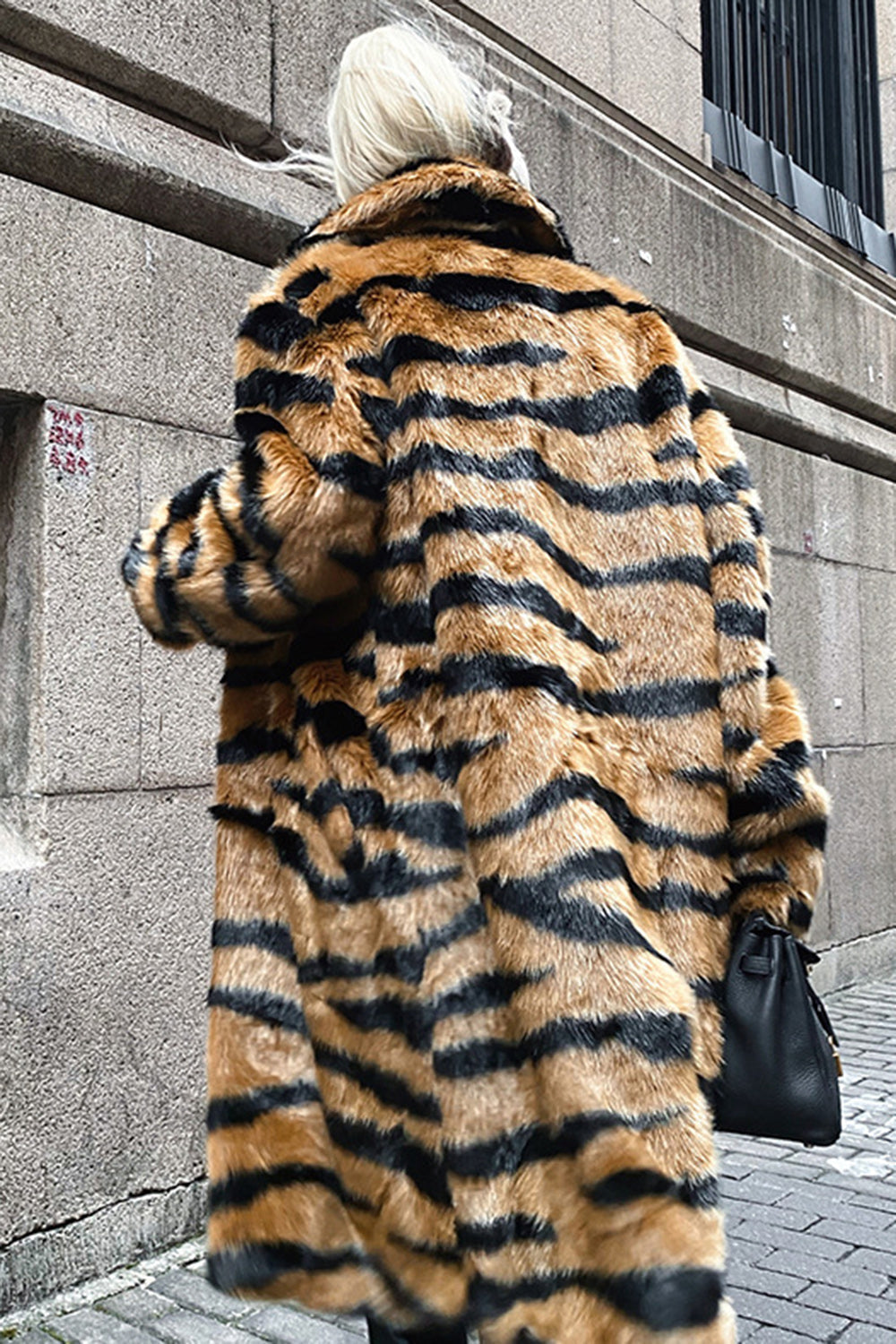 EB | Damen Kunstfelljacke mit Tierdruck und Luxusausführung