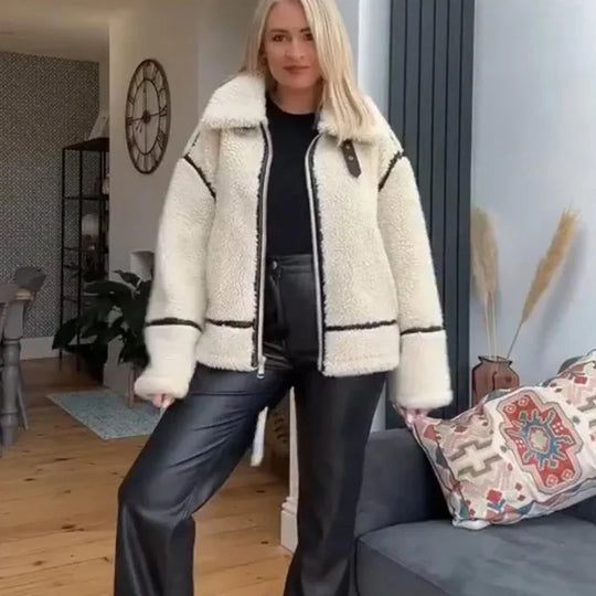 EB | Luxus Lammswoll Kurzmantel