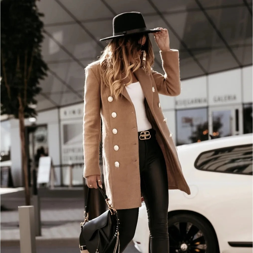 EB | Klassische Lange Wolljacke mit Zweireihiger Schließe Wollmischung Sophisticated und Bequem