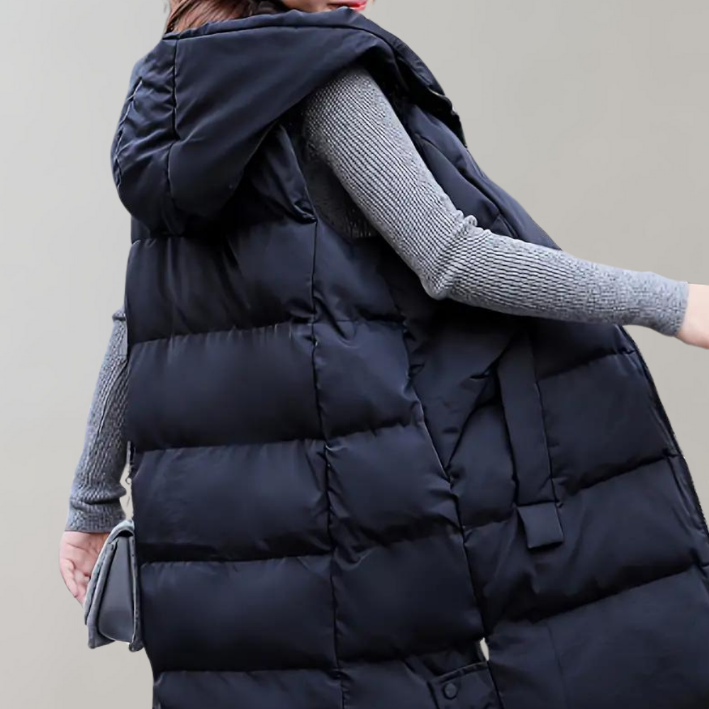 EB | Leichte und luftige Herbstjacke mit Kapuze