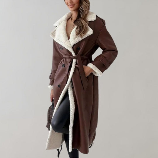 EB | Eleganter Winterfellmantel