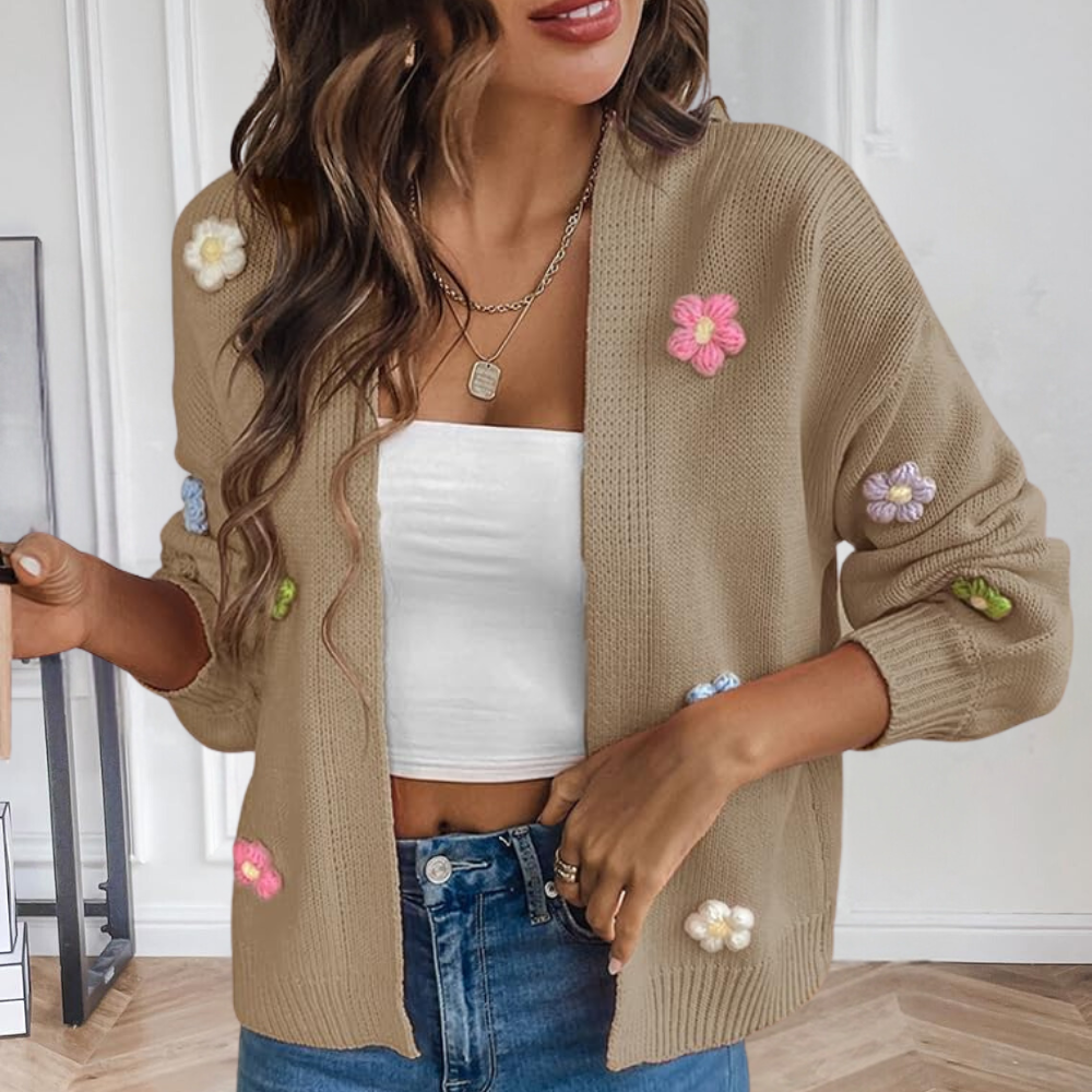 EB | Damenjacke mit 3D Blumen – Maribel