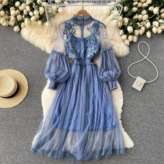 EB | Florales Blumenkleid