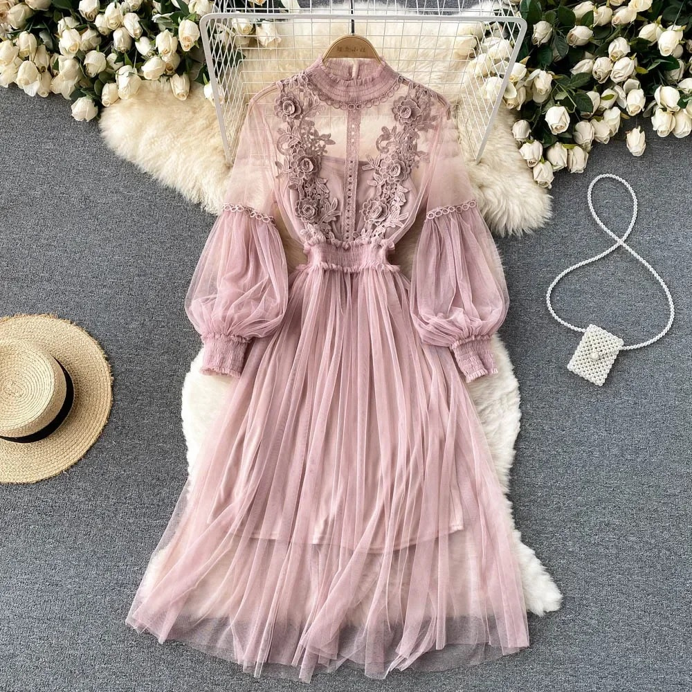 EB | Florales Blumenkleid
