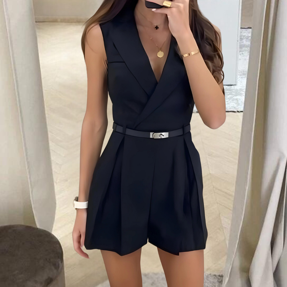 EB | Ärmelloser Jumpsuit Wickel-V-Ausschnitt Taillierter Gürtel Plissierte Shorts Taillierte Passform