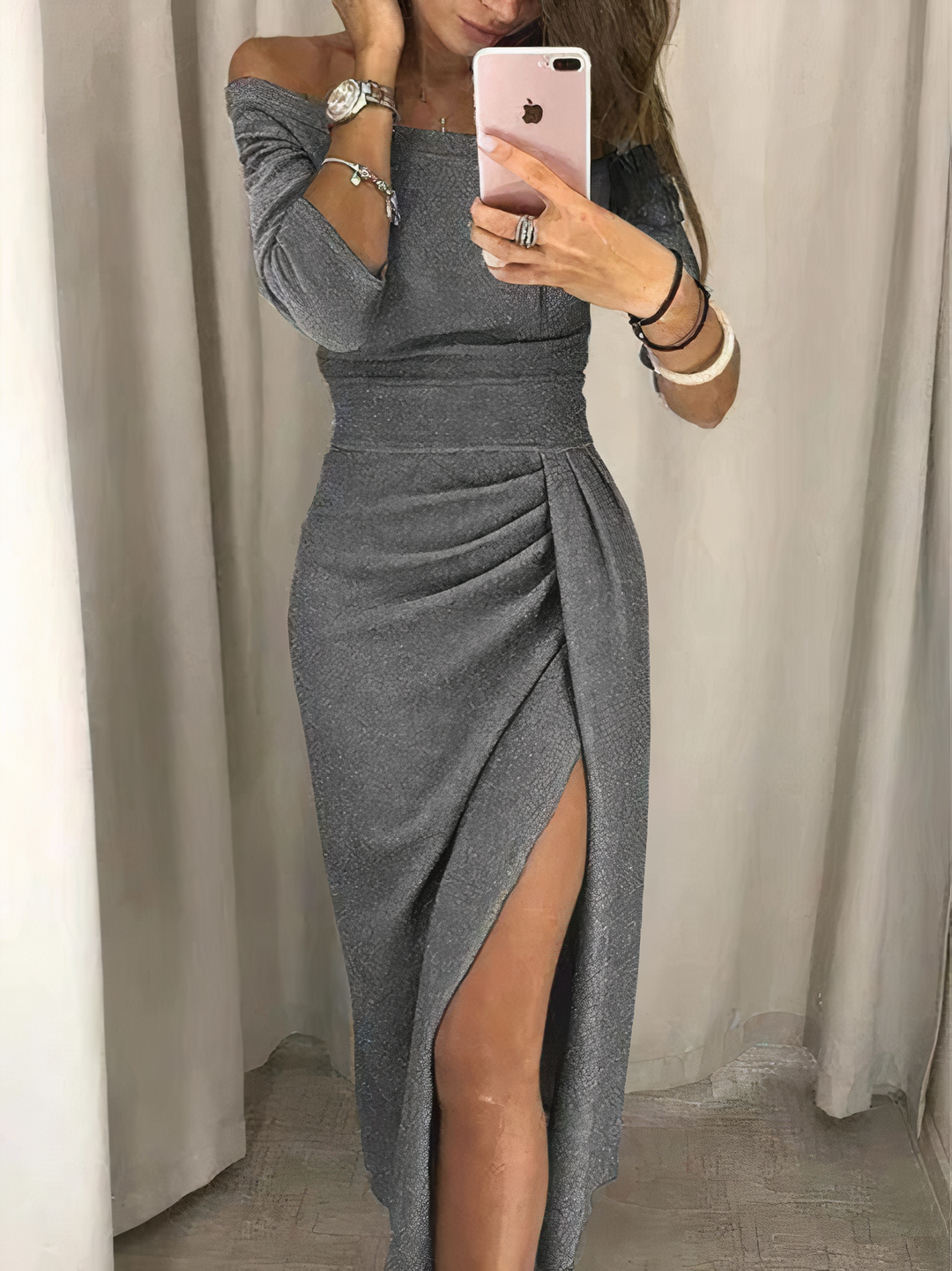 EB | Off-Shoulder Glitzerkleid