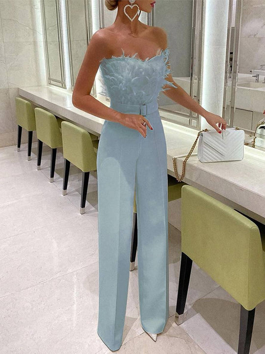EB | Kombination Tube mit Gerader Beinform Bustier mit Federn Elegante Frau Weiß
