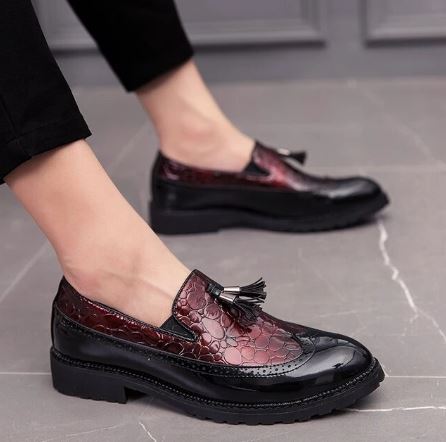 Spitz zulaufende formelle Schuhe EB