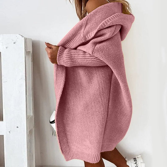 Rosa Strickjacke mit Kapuze