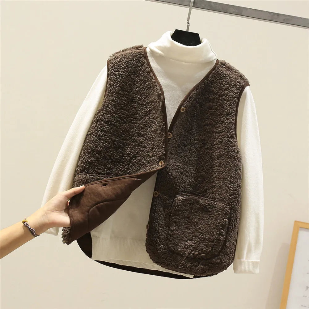 EB | Damen Wollgilet mit Knopfverschluss und Taschen