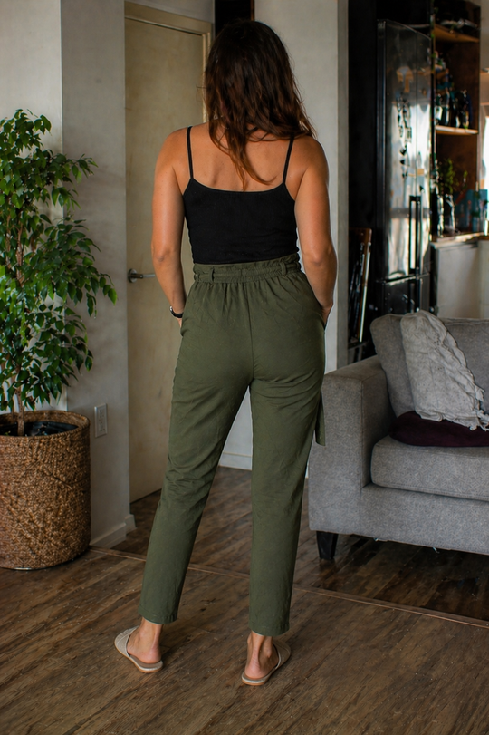 EB Damen Stoffhose High Waist Slim Fit mit Gürtel