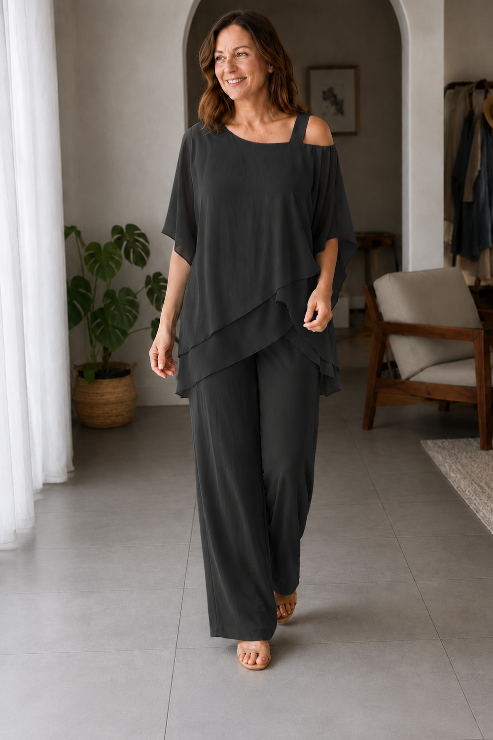 EB |  Jumpsuit | Eleganter Zweiteiler mit Cold Shoulder