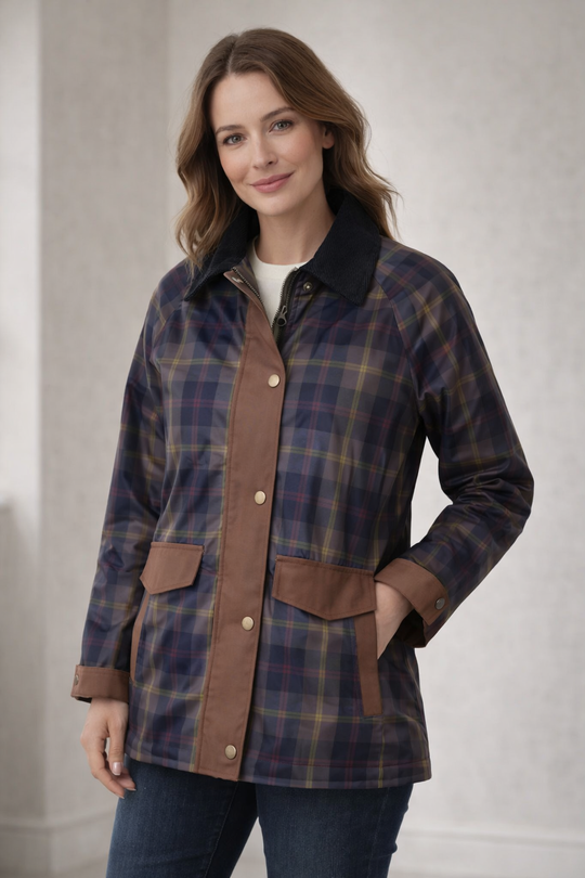 EB | Karierte Damenjacke mit Druckknopfleiste und Kontrastdetails