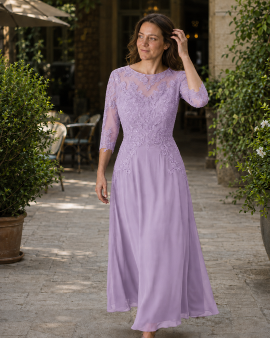 EB Damen Abendkleid mit Spitzenoberteil und fließendem Rock