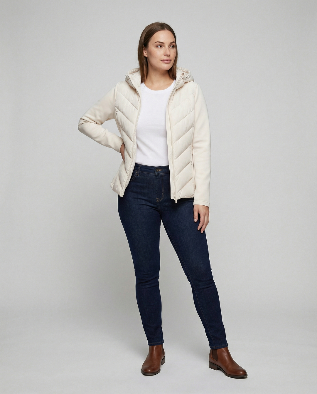 Damen Textil Jacke mit Chevron-Steppung & Kapuze | EB