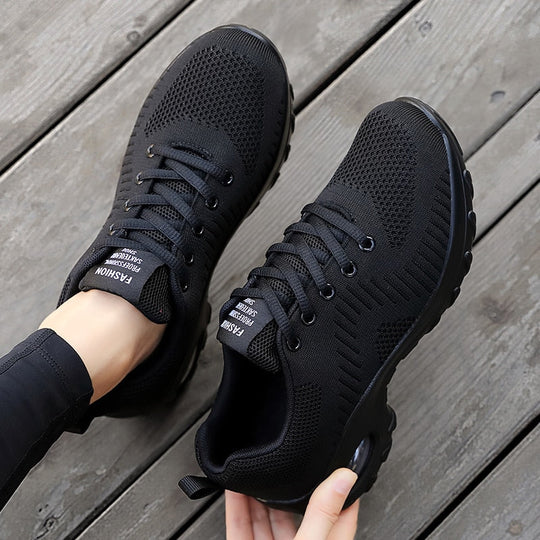 Clark Fashion Sneakers | Bequeme Damenschuhe mit gepolsterter Sohle EB