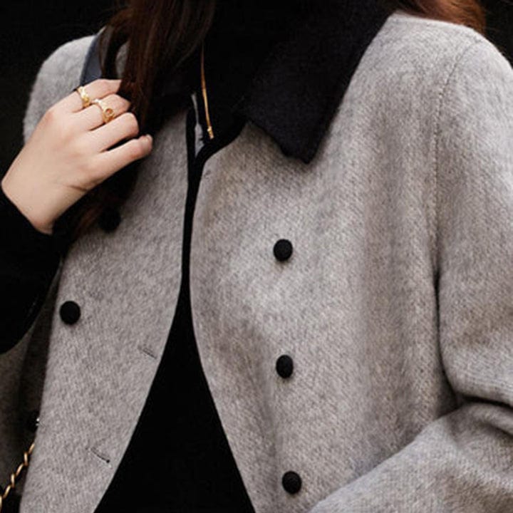 EB | Langer Mantel Eleganter Zeitloser Stil Ideal für den Herbst