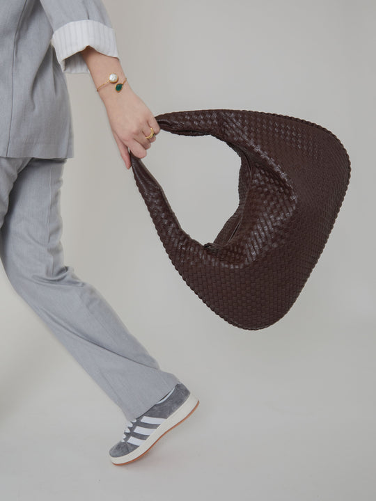 EB | Kaffee Damenhandtasche Mit Geflochtenem Stilvollen Design
