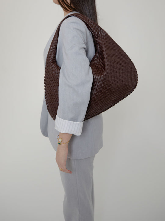 EB | Kaffee Damenhandtasche Mit Geflochtenem Stilvollen Design