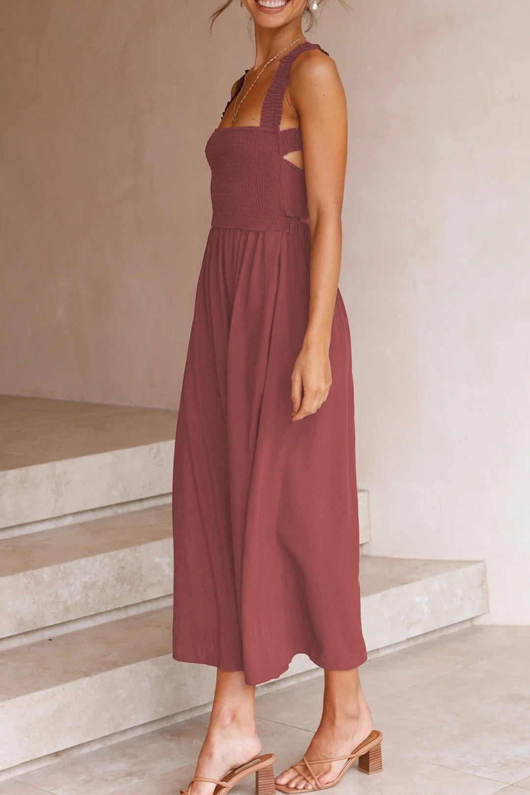 EB | Crisscross Tie-Back Midi Kleid
