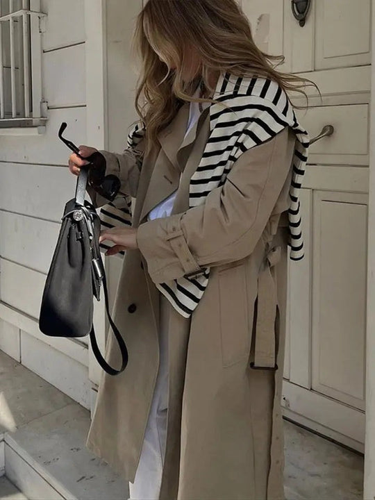 EB | Trenchcoat - Die Ideale Übergangsjacke für Diese Saison