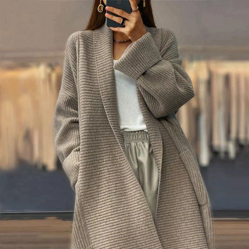 EB | Klassische und Bequeme Allgemeine Strickjacke