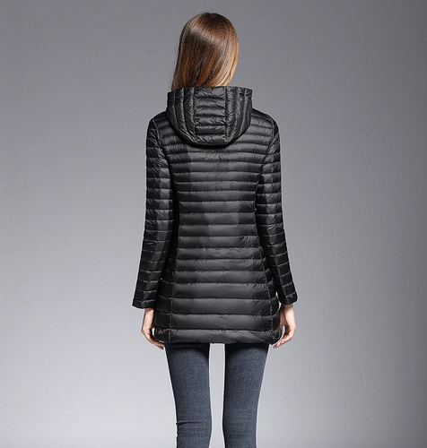 EB | Lange Daunenjacke mit Kapuze 