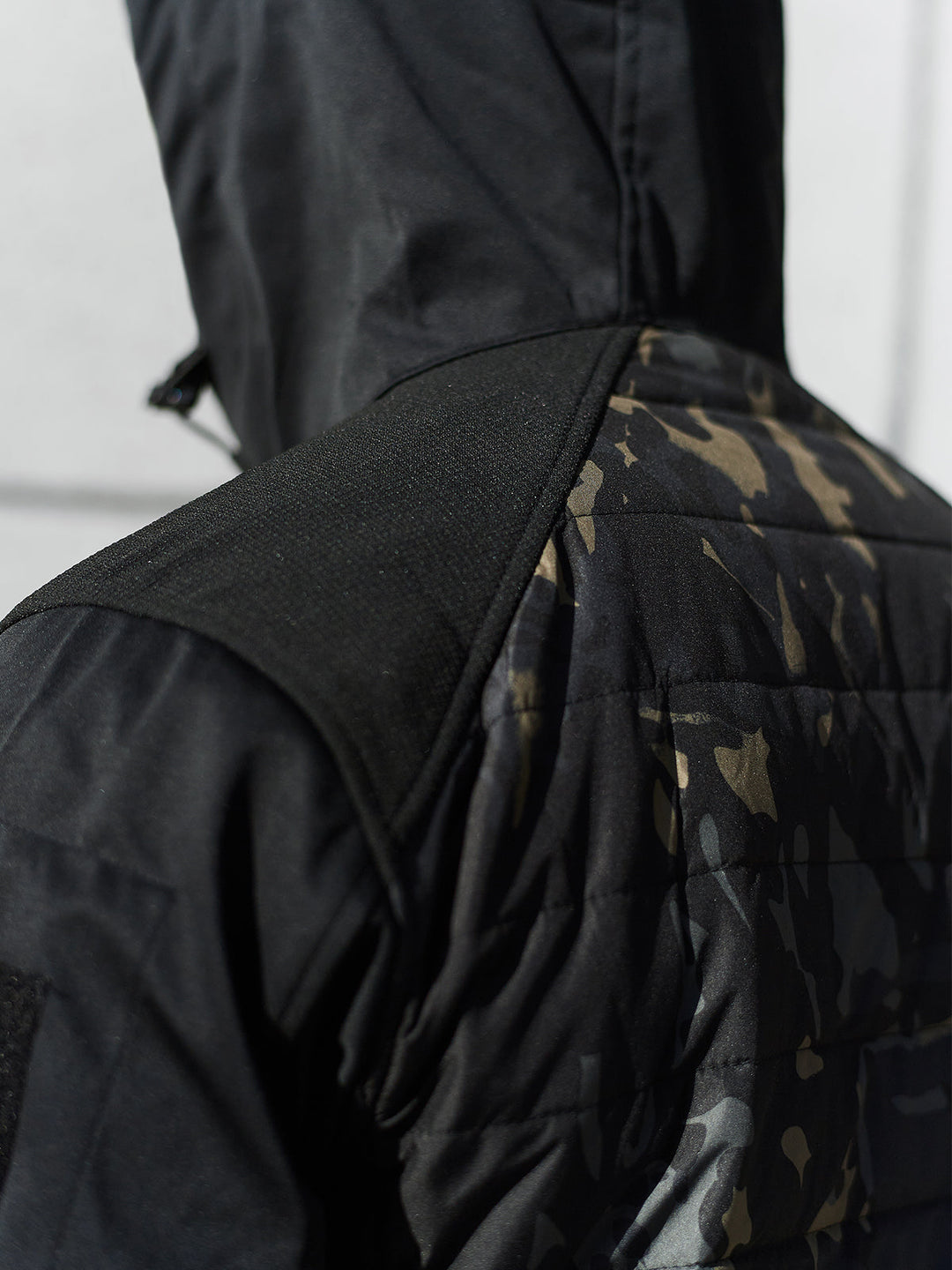 EB | Taktische Isolierte Jacke