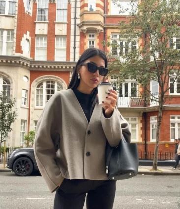EB | Elegante Wolljacke