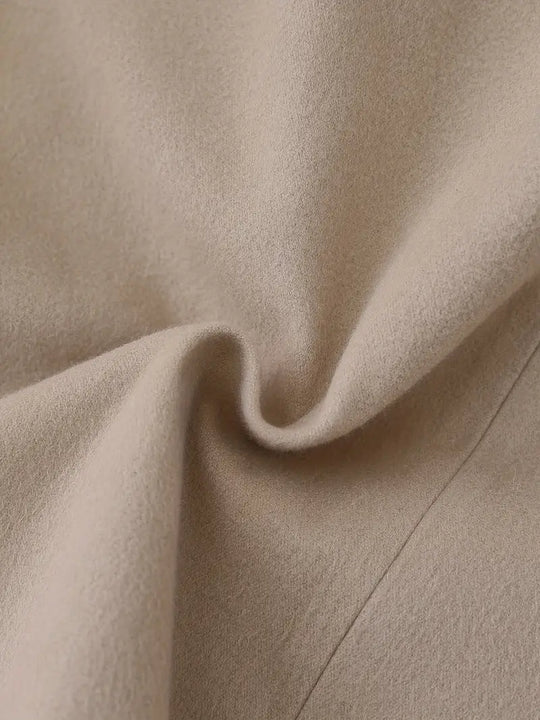 EB | Langer Trenchcoat, Knittedesign