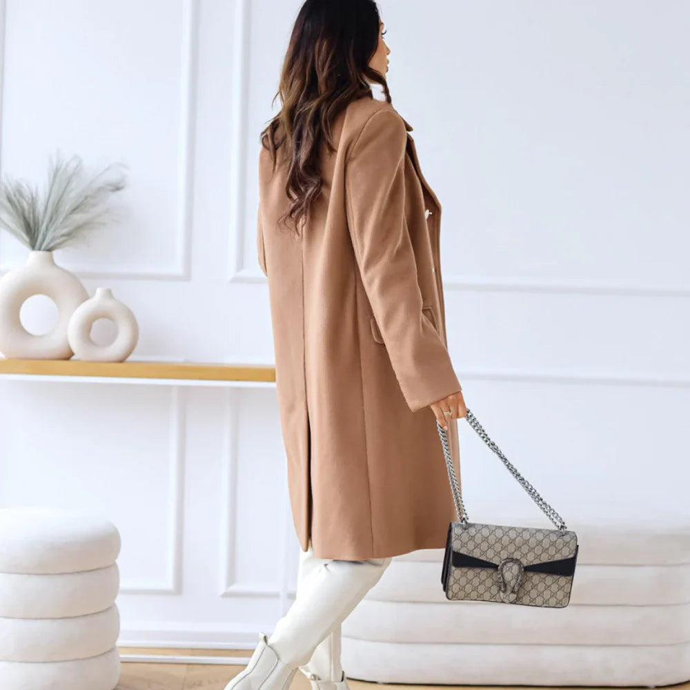 EB | Langmantel mit Doppelknopf,Design