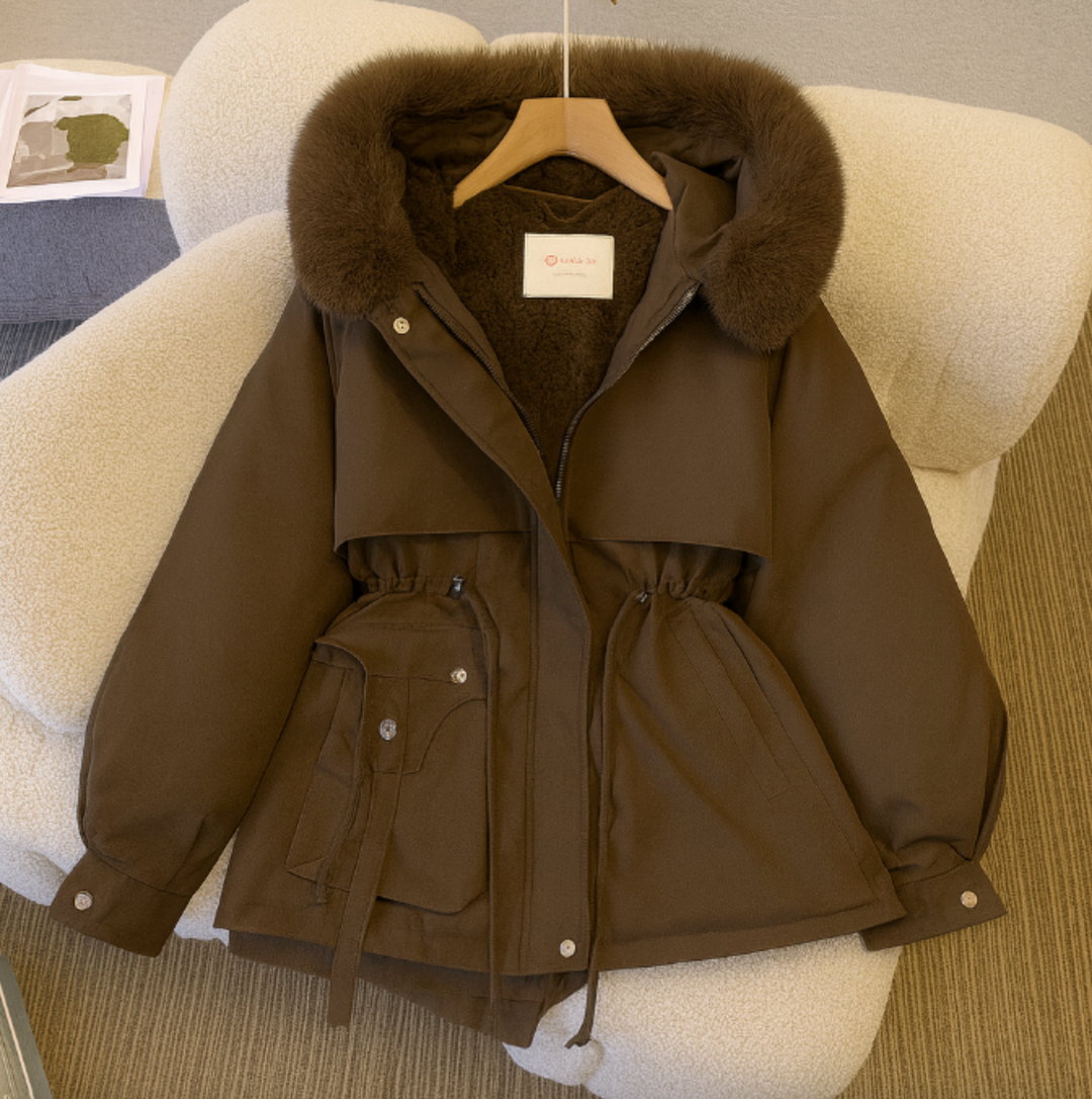 EB | Winterjacke mit gefütterter Kapuze und Zugband, Warm