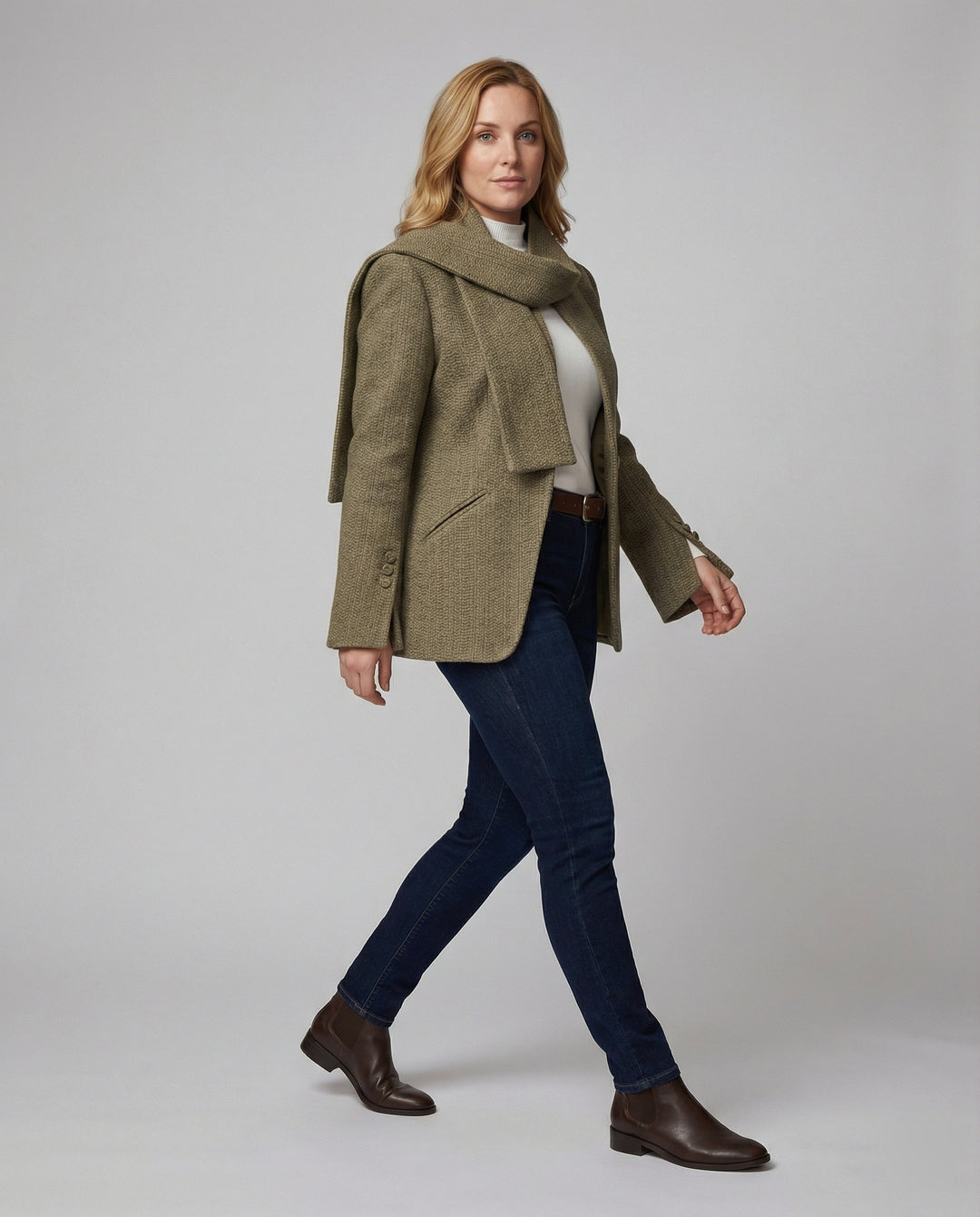 Strukturierter Strickblazer mit Schluppe und tailliertem Schnitt EB