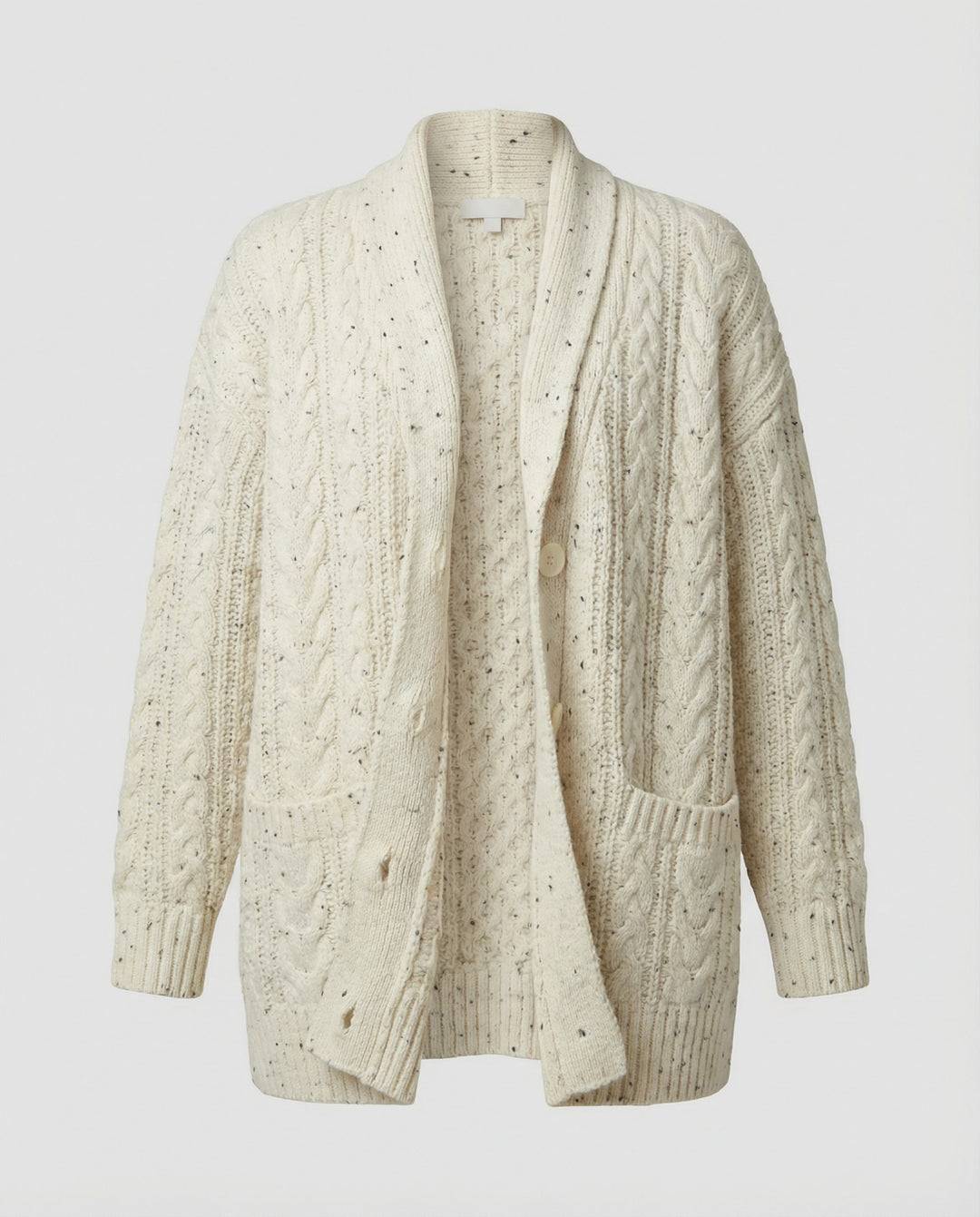 Grobstrickcardigan mit Zopfmuster Eingrifftaschen und Zierknopfleiste EB