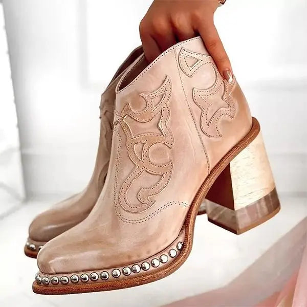 EB | Norwich Bestickte stiefel