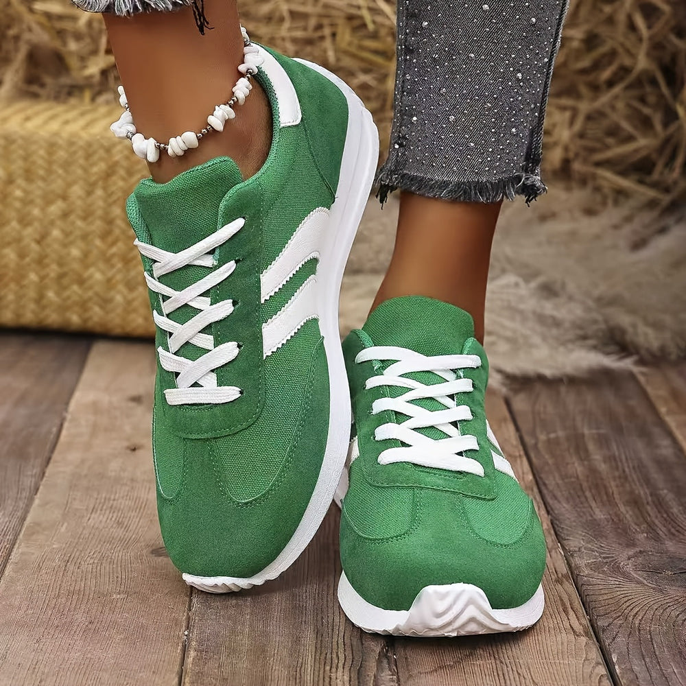 Damen Sneakers mit niedrigem Schaft und modernem Design EB