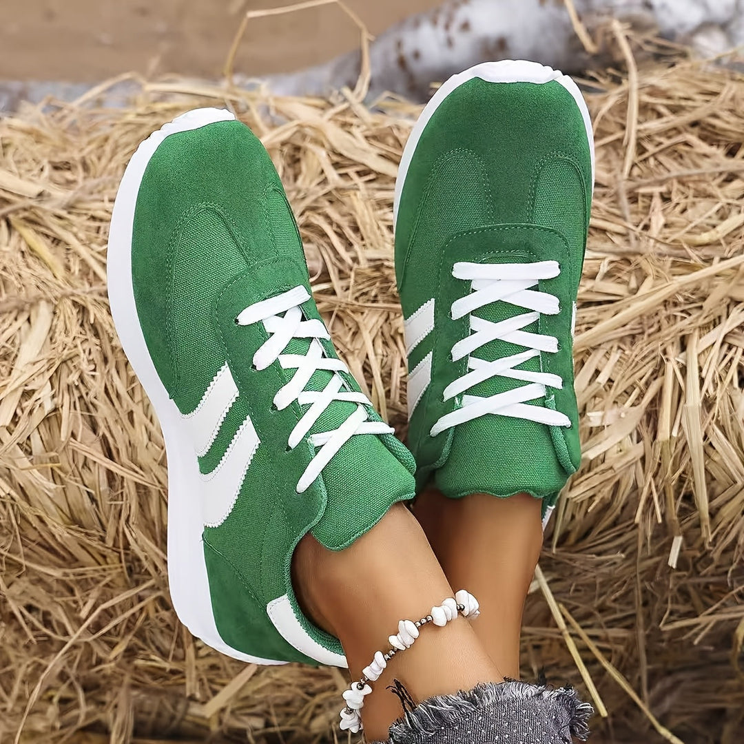 Damen Sneakers mit niedrigem Schaft und modernem Design EB