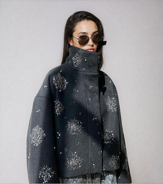 EB | Damen Bestickter Peacoat Mantel mit Perlen und Hohem Kragen