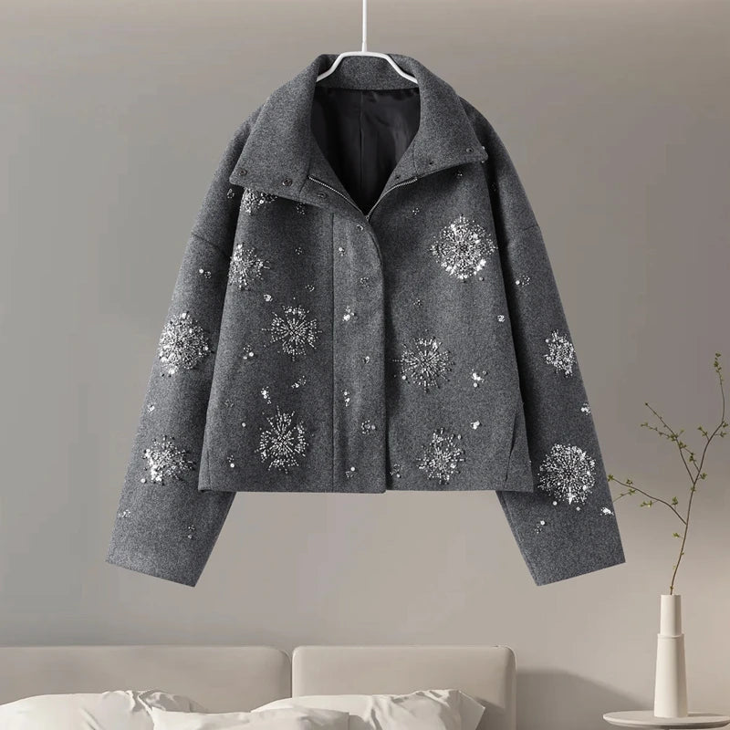 EB | Damen Bestickter Peacoat Mantel mit Perlen und Hohem Kragen
