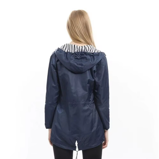 EB | Leichte Wasserdichte Regenjacke