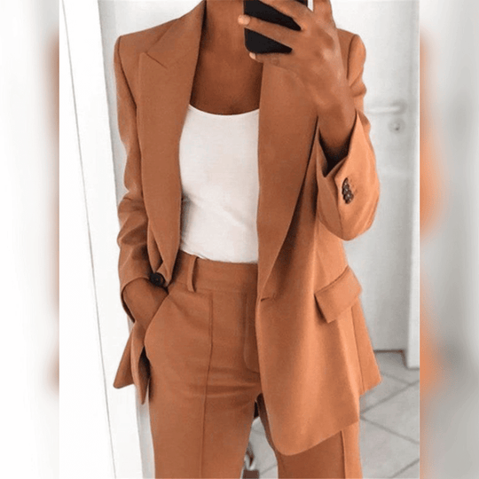 EB | Elegante & Bequeme Anzug