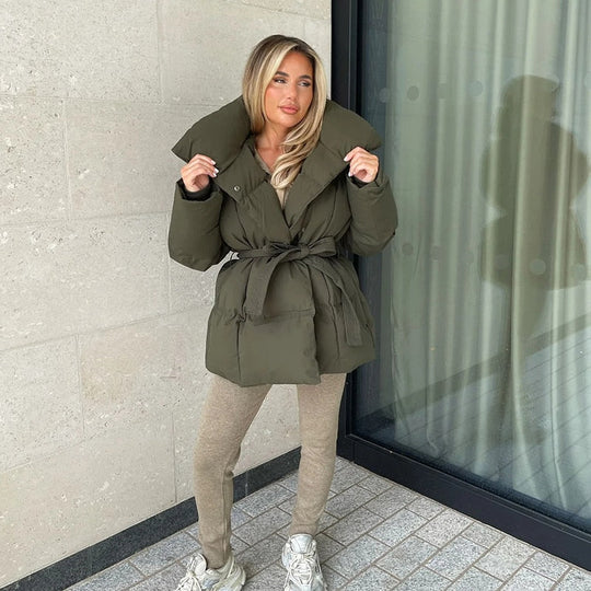 EB | Damen Dicke Winterjacke mit Gürtel und Hohem Kragen