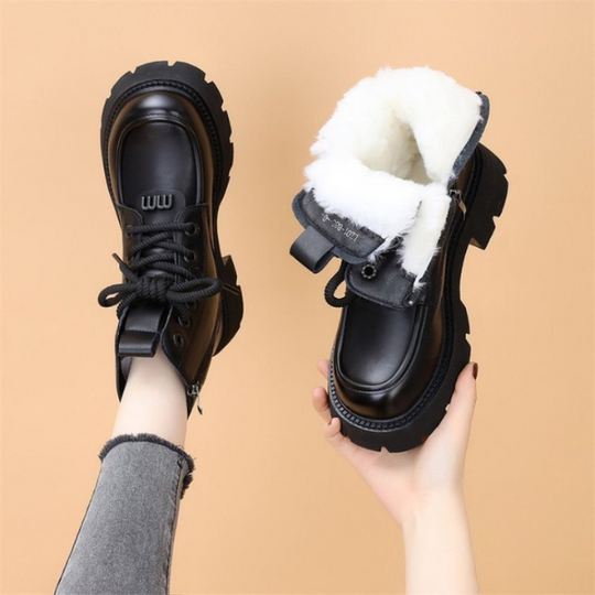 Komfortable, pelzgefütterte und rutschfeste Stiefeletten mit seitlichem Reißverschluss EB