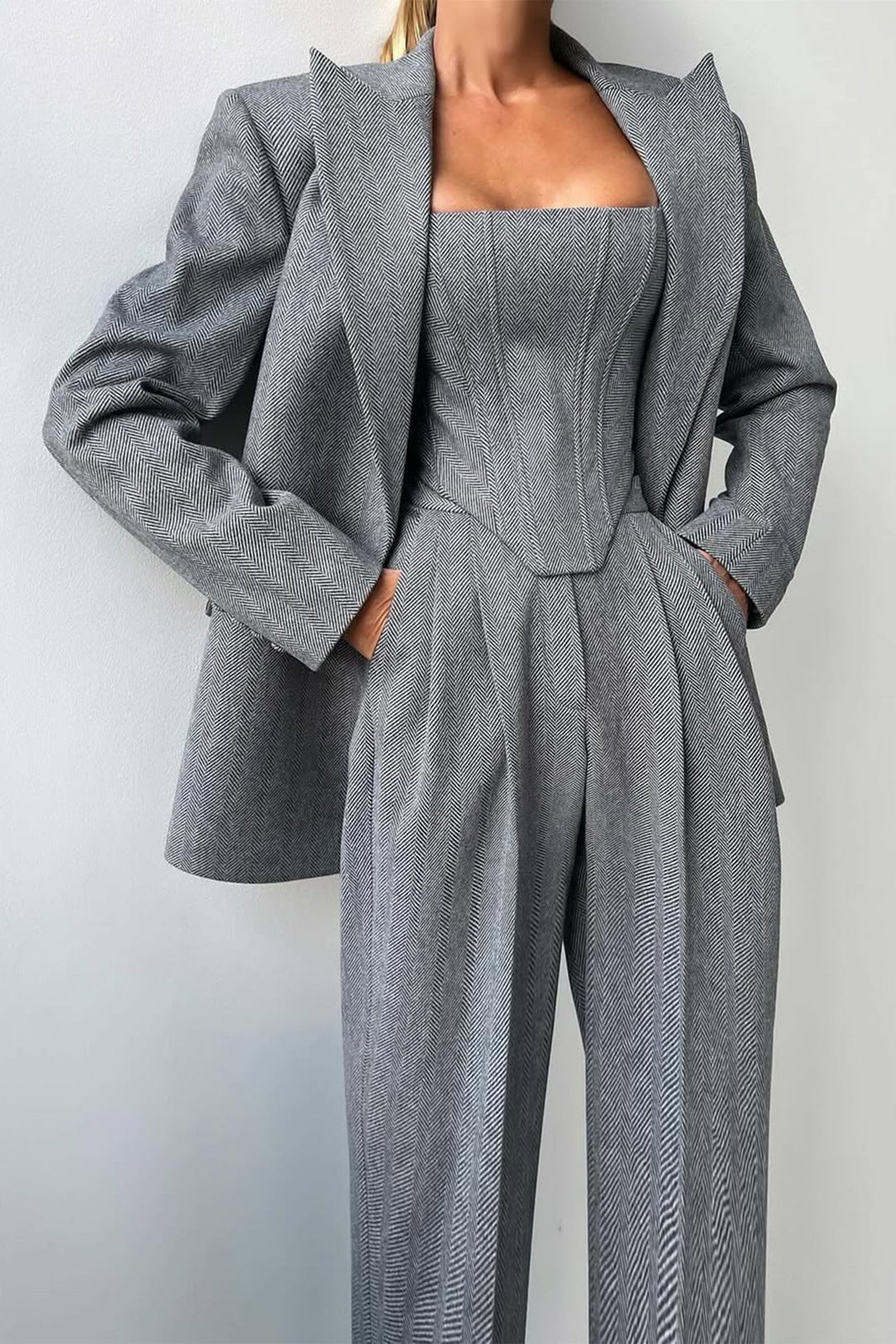 EB | Dreiteiliger Anzug mit Doppeltem Blazer