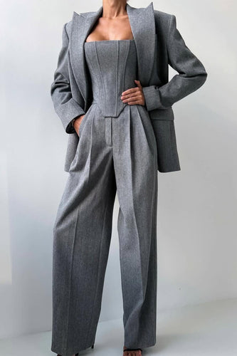 EB | Dreiteiliger Anzug mit Doppeltem Blazer