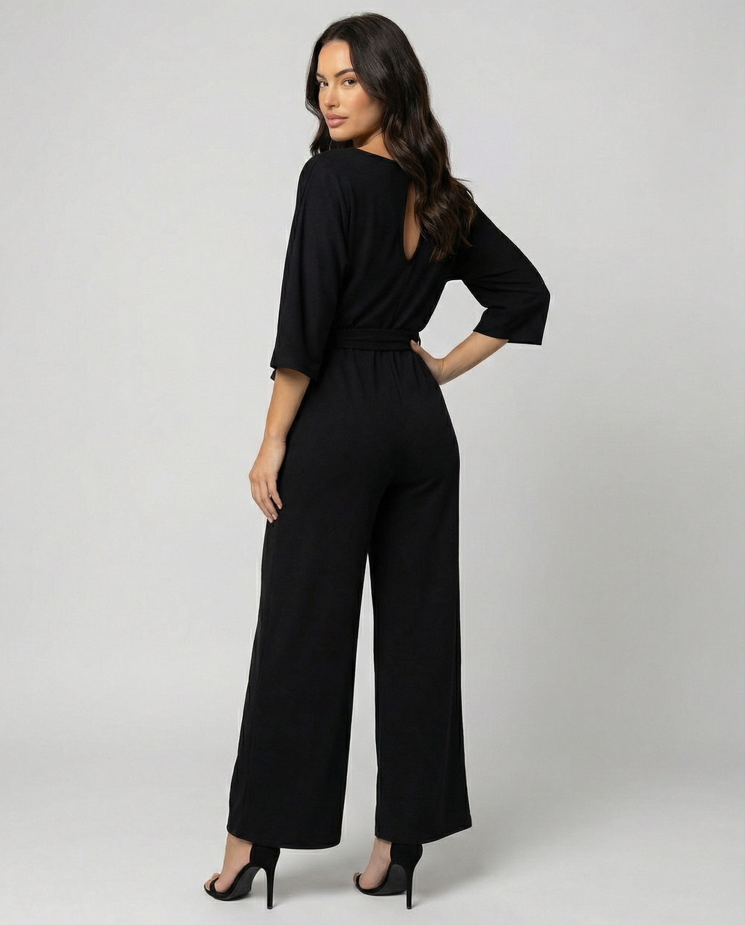 EB | Stylischer Jumpsuit mit Gürtel