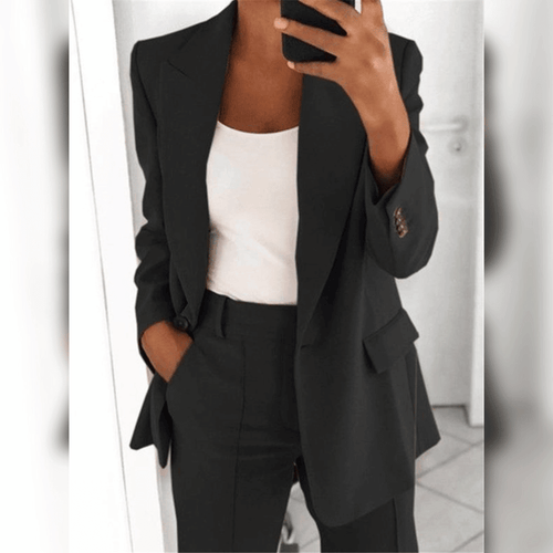 EB | Eleganter Anzug für Frauen