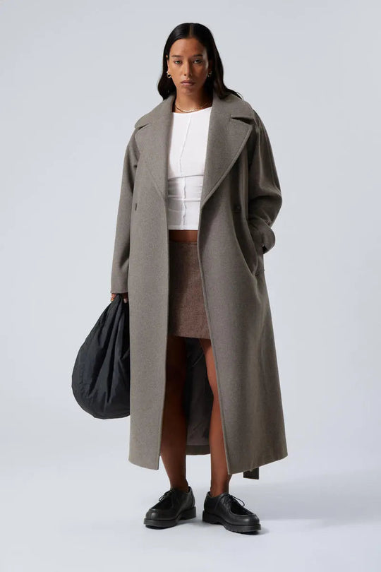 EB | Damen Lange Oversized Wolljacke mit Breitem Revers und Minimalistischem Design